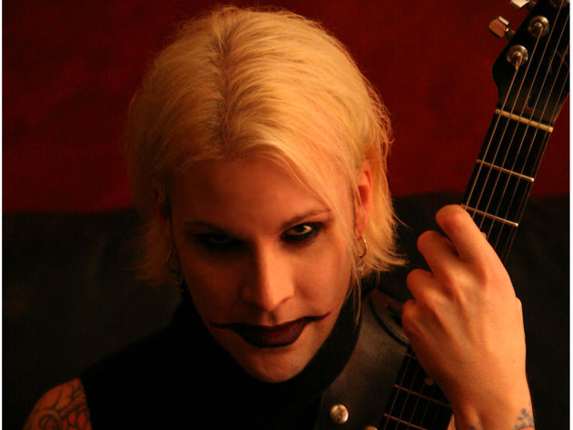 blank John 5 shows you how to combine sweeping and tapping in one lick